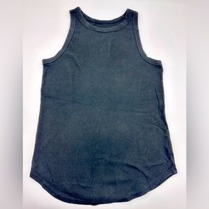 Bundle of 5 pre owned condition tanks size XL & XXL